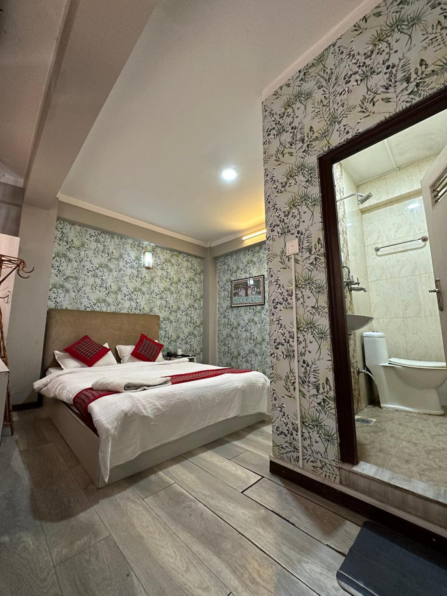 8848 Hostel Kathmandu Ngoại thất bức ảnh