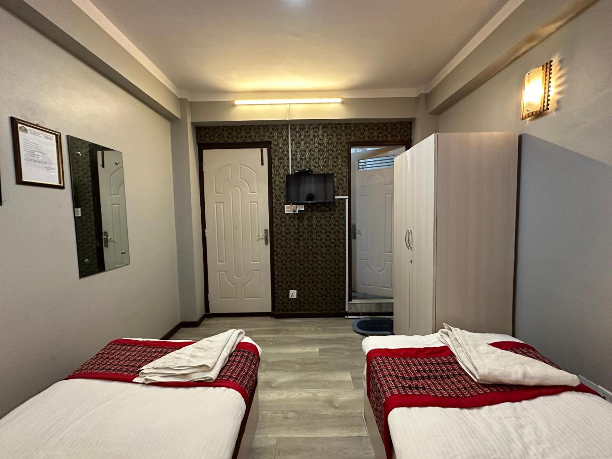 8848 Hostel Kathmandu Ngoại thất bức ảnh