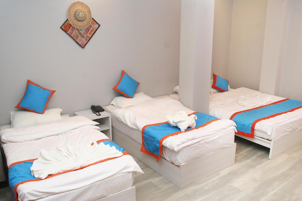 8848 Hostel Kathmandu Ngoại thất bức ảnh